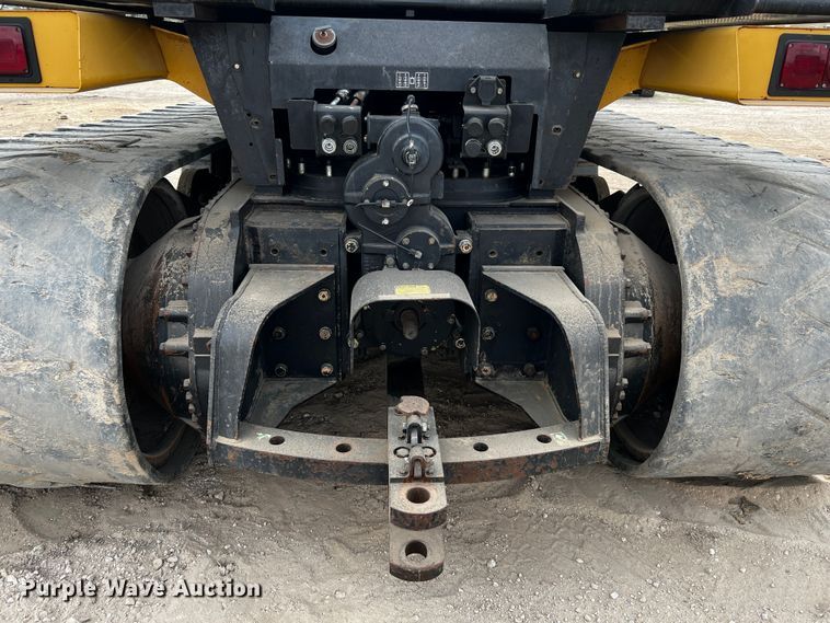 image for item DQ1987 1993 Caterpillar Challenger 85C  tractor