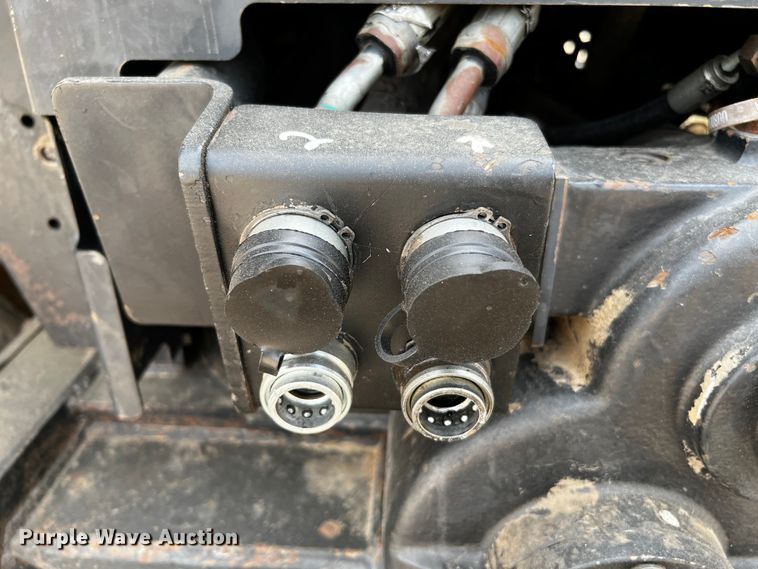 image for item DQ1987 1993 Caterpillar Challenger 85C  tractor