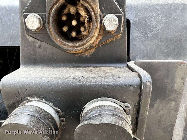 image for item DQ1987 1993 Caterpillar Challenger 85C  tractor