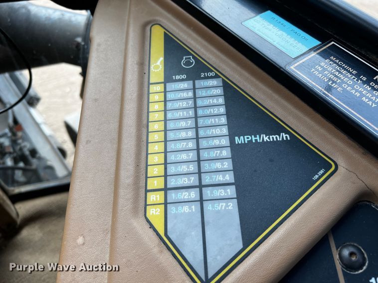 image for item DQ1987 1993 Caterpillar Challenger 85C  tractor