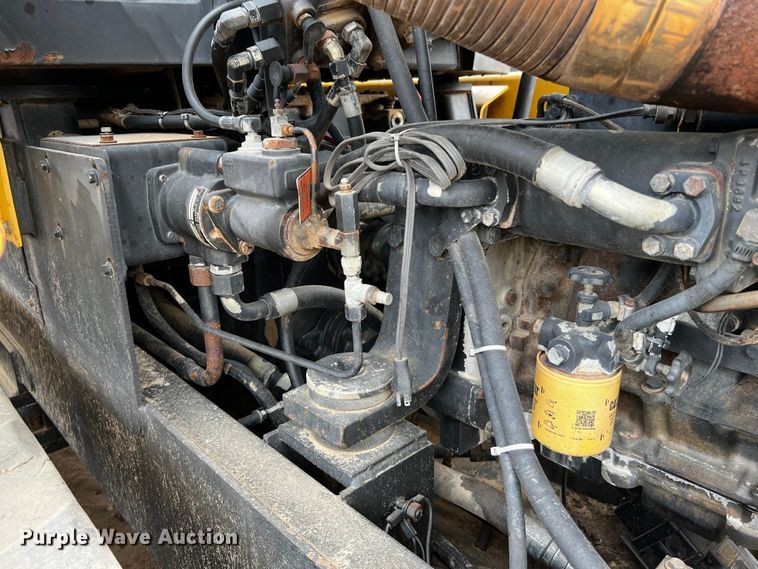 image for item DQ1987 1993 Caterpillar Challenger 85C  tractor