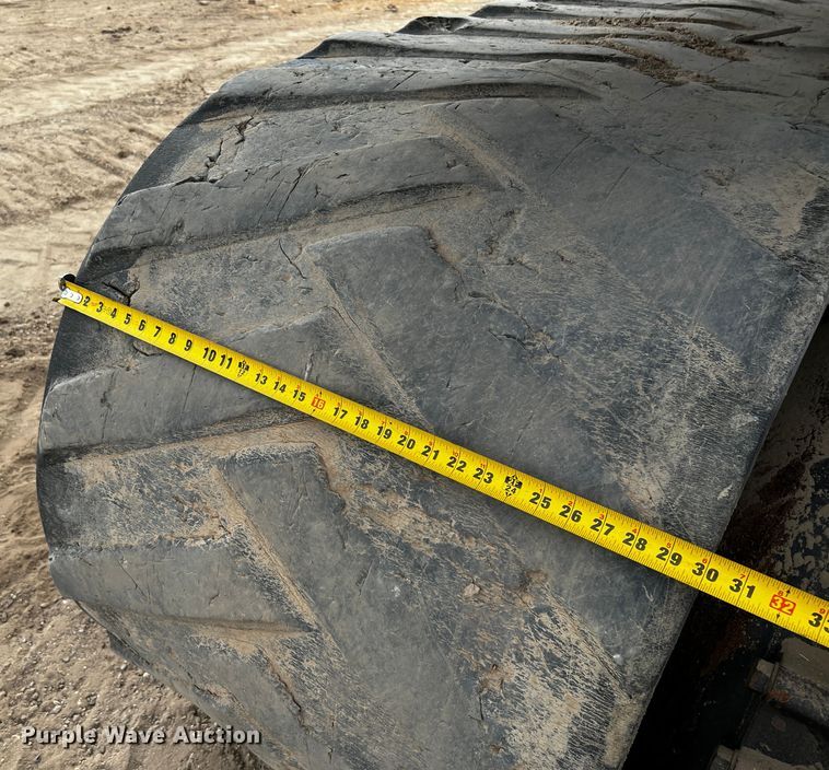 image for item DQ1987 1993 Caterpillar Challenger 85C  tractor