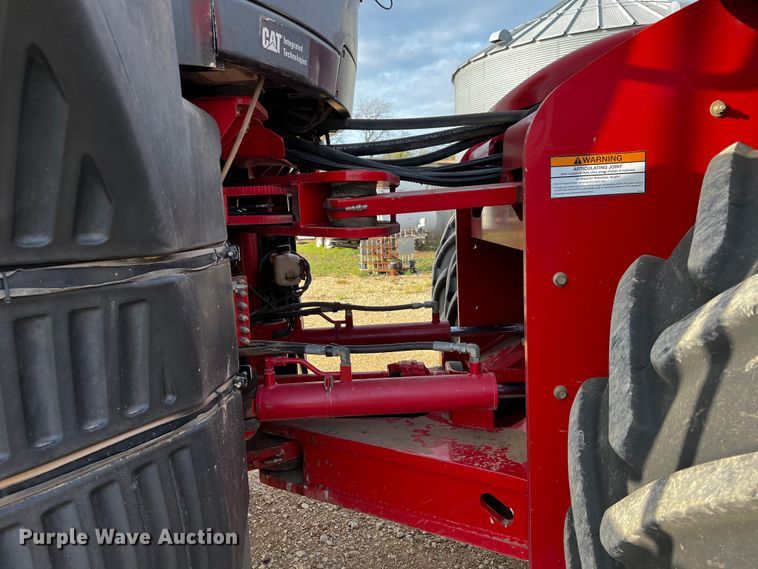 image for item DQ2018 2013 Versatile 575  4WD tractor