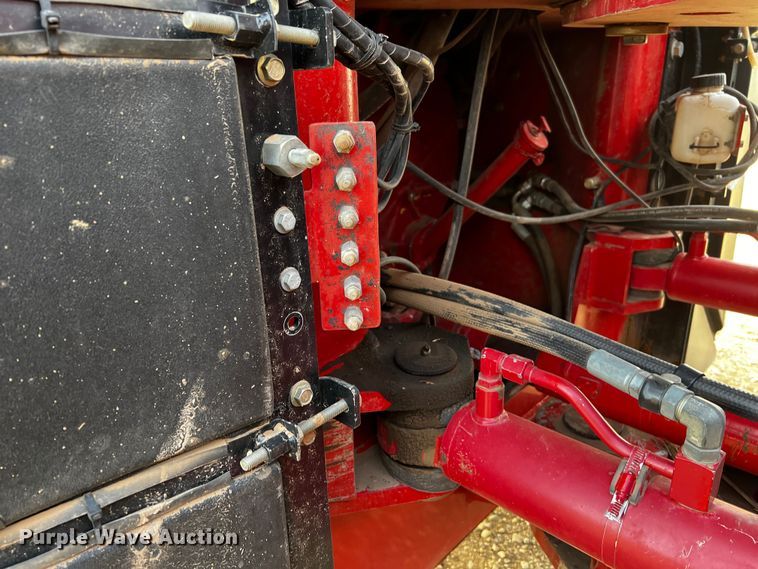 image for item DQ2018 2013 Versatile 575  4WD tractor