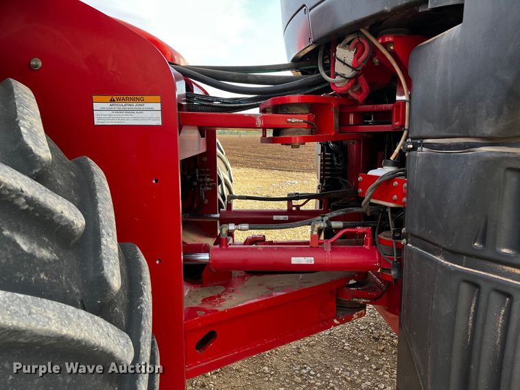 image for item DQ2018 2013 Versatile 575  4WD tractor