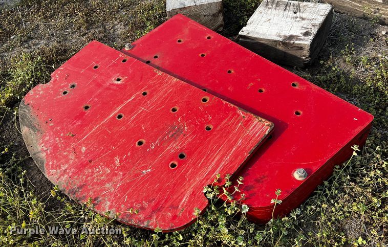 image for item DQ2018 2013 Versatile 575  4WD tractor