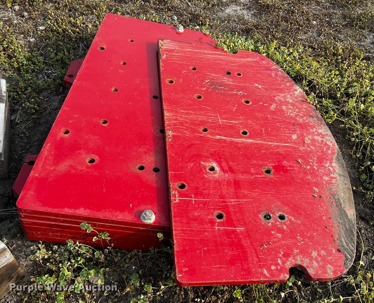 image for item DQ2018 2013 Versatile 575  4WD tractor