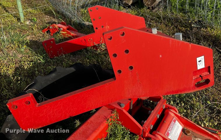 image for item DQ2018 2013 Versatile 575  4WD tractor