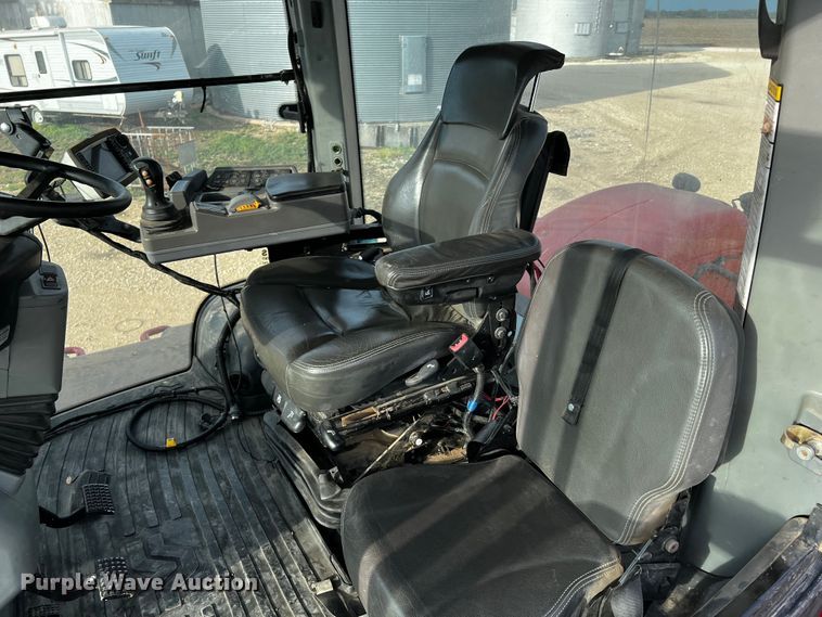 image for item DQ2018 2013 Versatile 575  4WD tractor