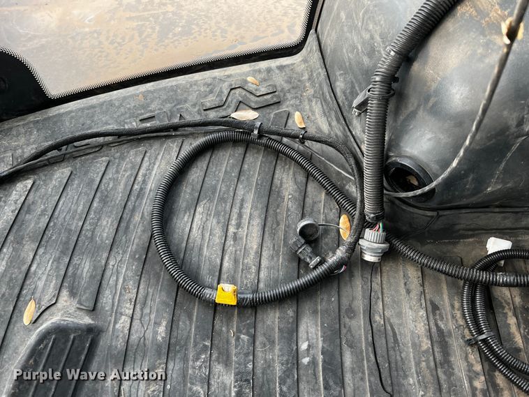 image for item DQ2018 2013 Versatile 575  4WD tractor