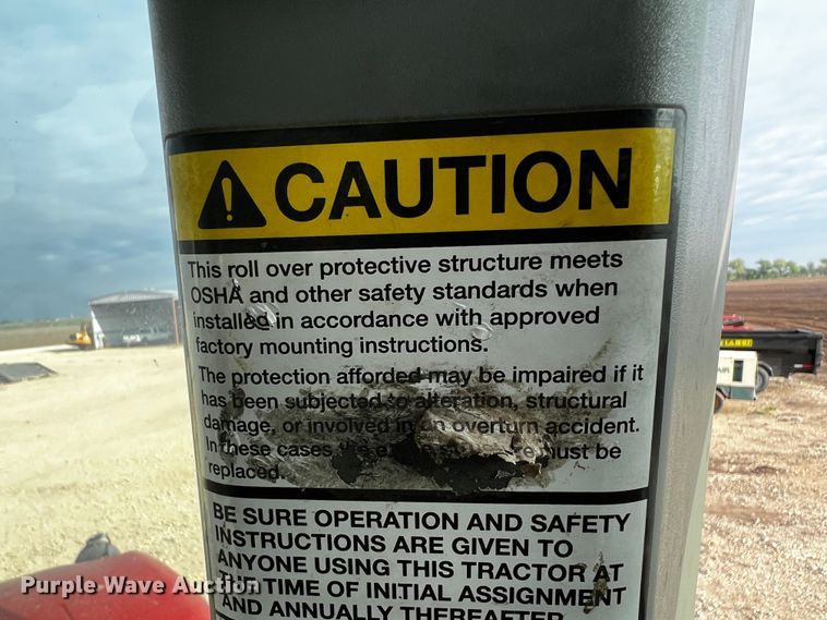 image for item DQ2018 2013 Versatile 575  4WD tractor