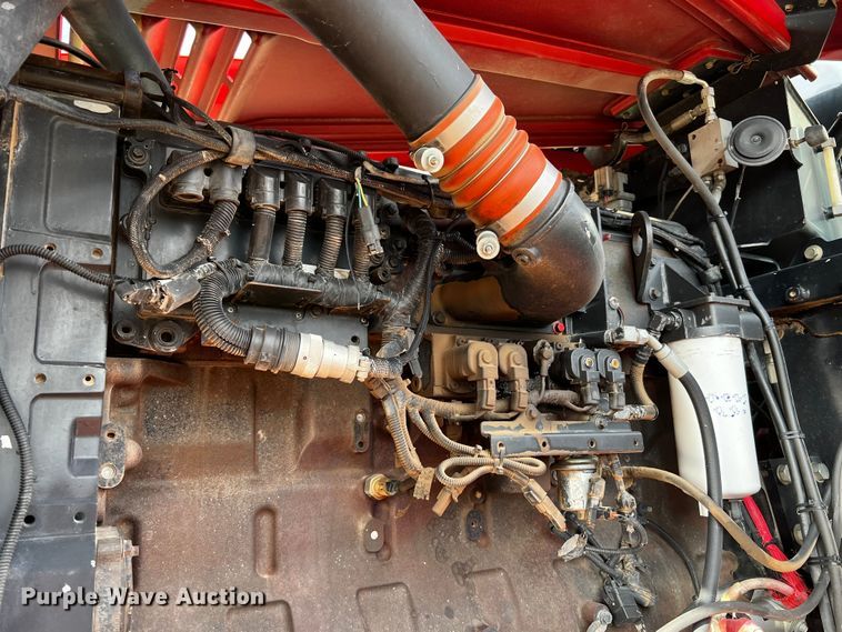 image for item DQ2018 2013 Versatile 575  4WD tractor