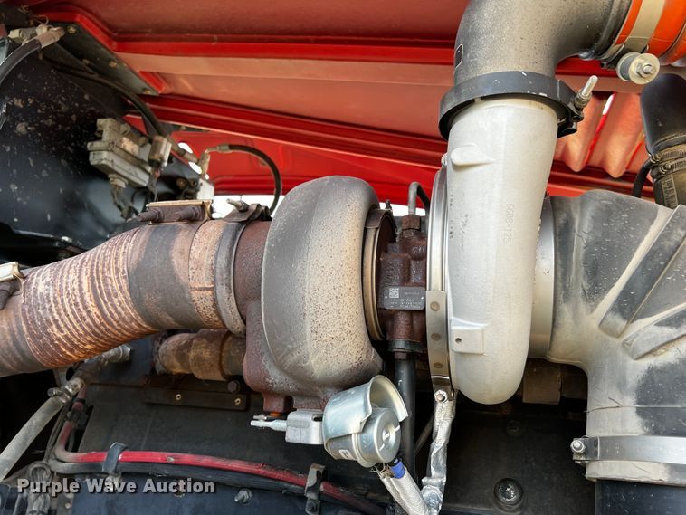 image for item DQ2018 2013 Versatile 575  4WD tractor