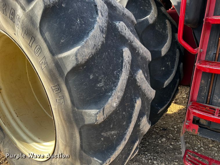 image for item DQ2018 2013 Versatile 575  4WD tractor