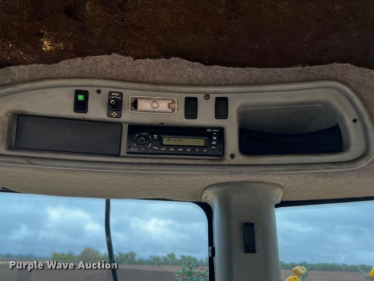 image for item DQ2019 2008 Versatile 485  4WD tractor