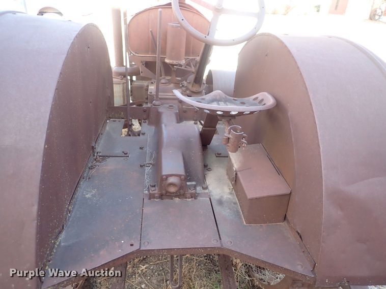 image for item DQ3909 McCormick-Deering  tractor