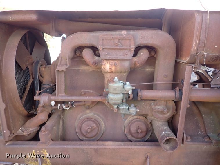 image for item DQ3909 McCormick-Deering  tractor