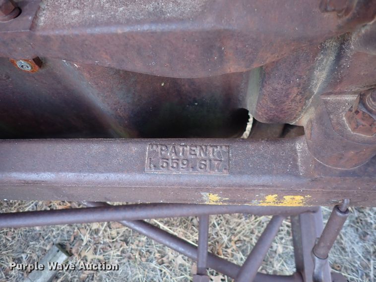 image for item DQ3909 McCormick-Deering  tractor