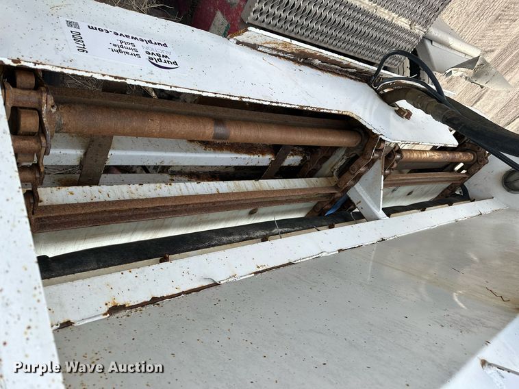 image for item DQ8716 2006 Artex  silage trailer