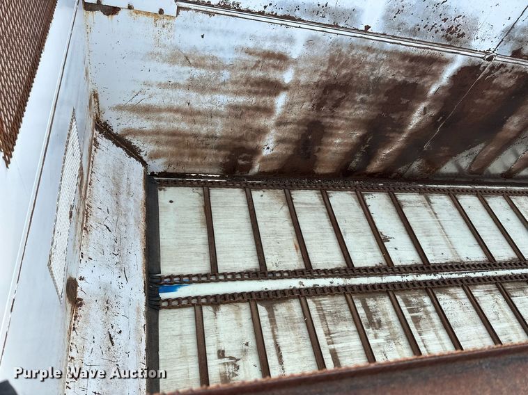 image for item DQ8716 2006 Artex  silage trailer