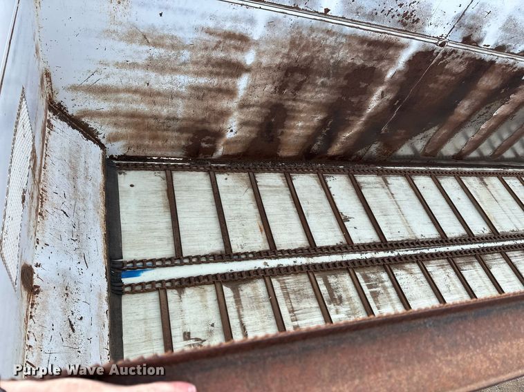 image for item DQ8716 2006 Artex  silage trailer