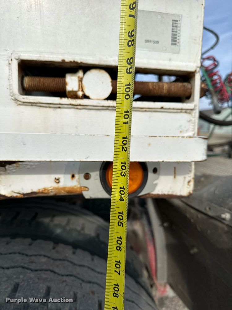 image for item DQ8716 2006 Artex  silage trailer