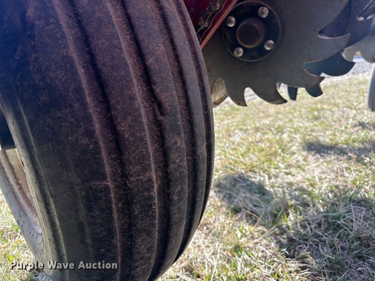 image for item DR5026 White 6100  no-till planter