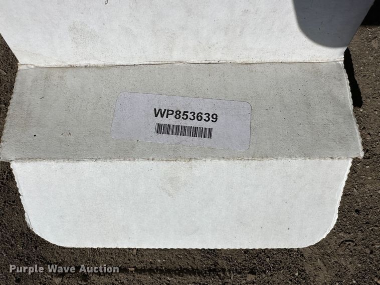 image for item DR5026 White 6100  no-till planter