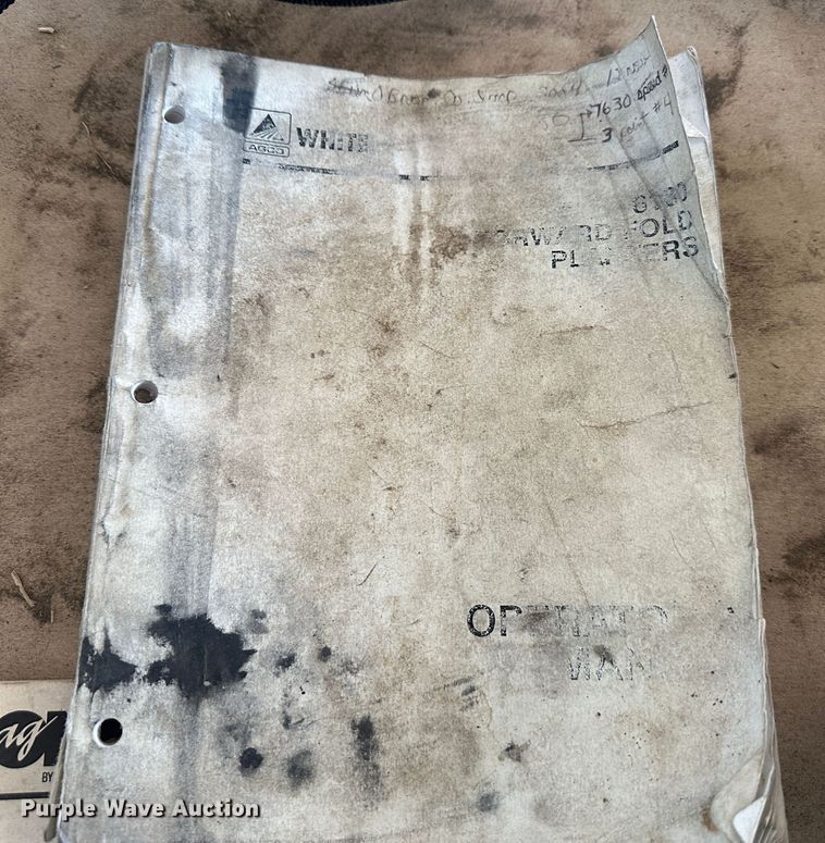 image for item DR5026 White 6100  no-till planter