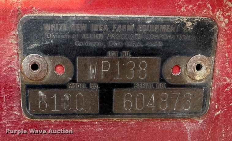 image for item DR5026 White 6100  no-till planter