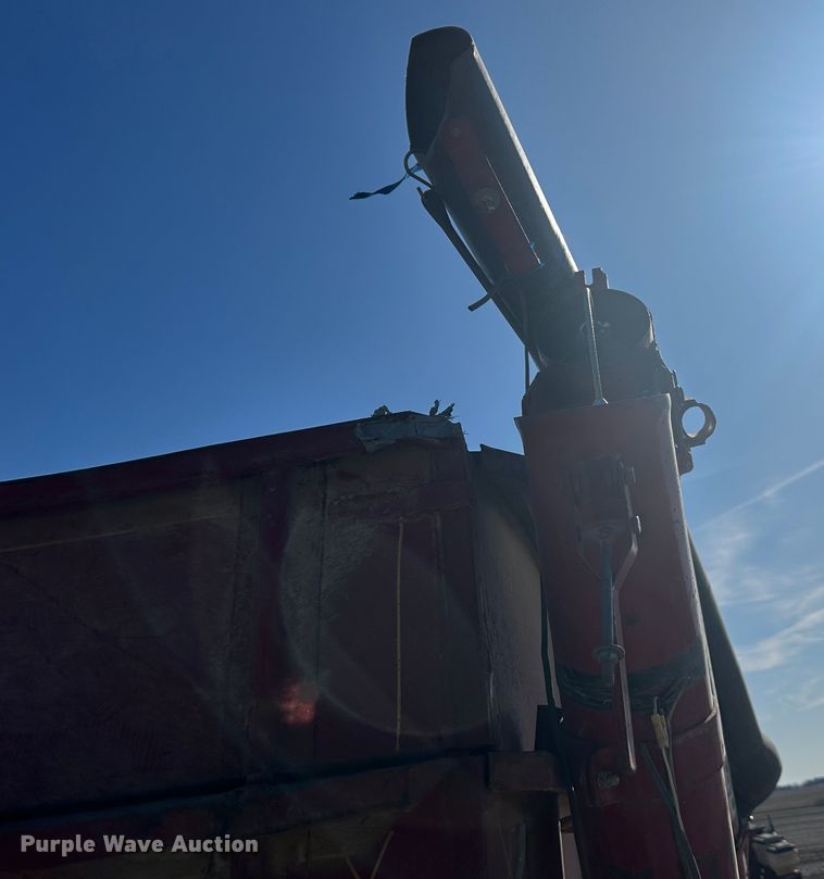 image for item DR5027 1966 Ford F750  grain truck