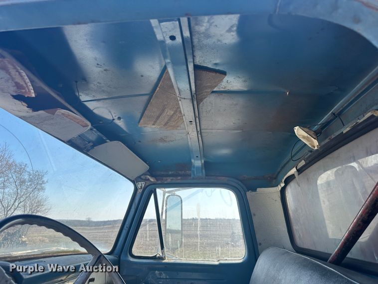 image for item DR5027 1966 Ford F750  grain truck