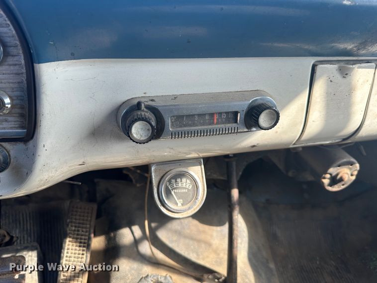 image for item DR5027 1966 Ford F750  grain truck