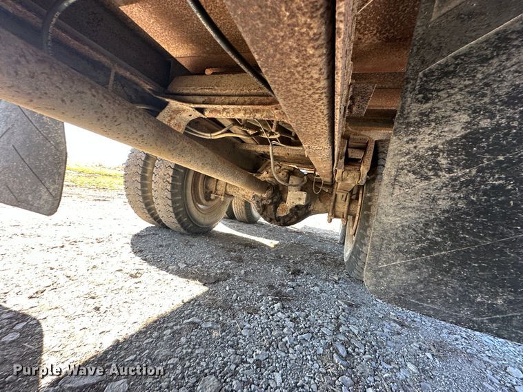 image for item DR5027 1966 Ford F750  grain truck