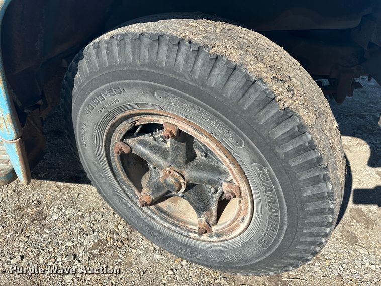 image for item DR5027 1966 Ford F750  grain truck