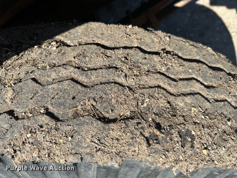 image for item DR5027 1966 Ford F750  grain truck