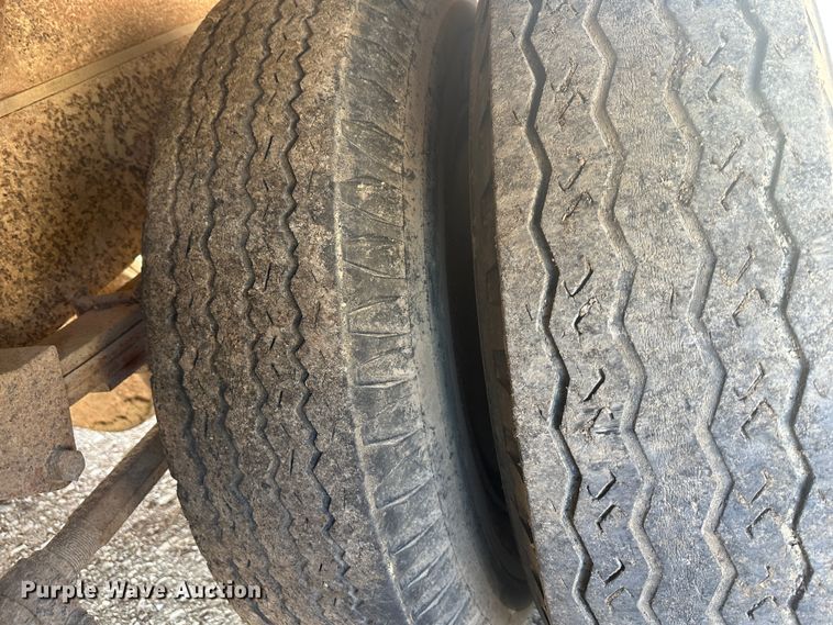 image for item DR5027 1966 Ford F750  grain truck