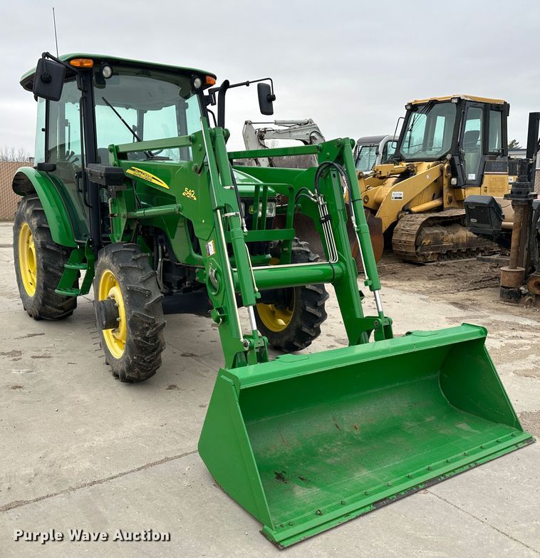 image for item DR5034 2007 John Deere 5225  MFWD tractor