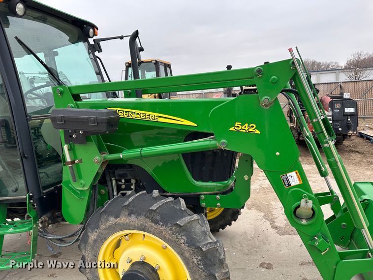 image for item DR5034 2007 John Deere 5225  MFWD tractor