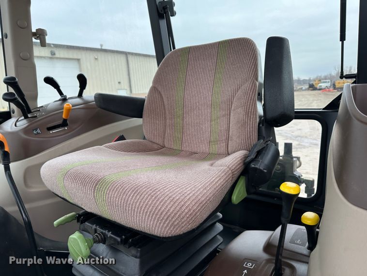 image for item DR5034 2007 John Deere 5225  MFWD tractor