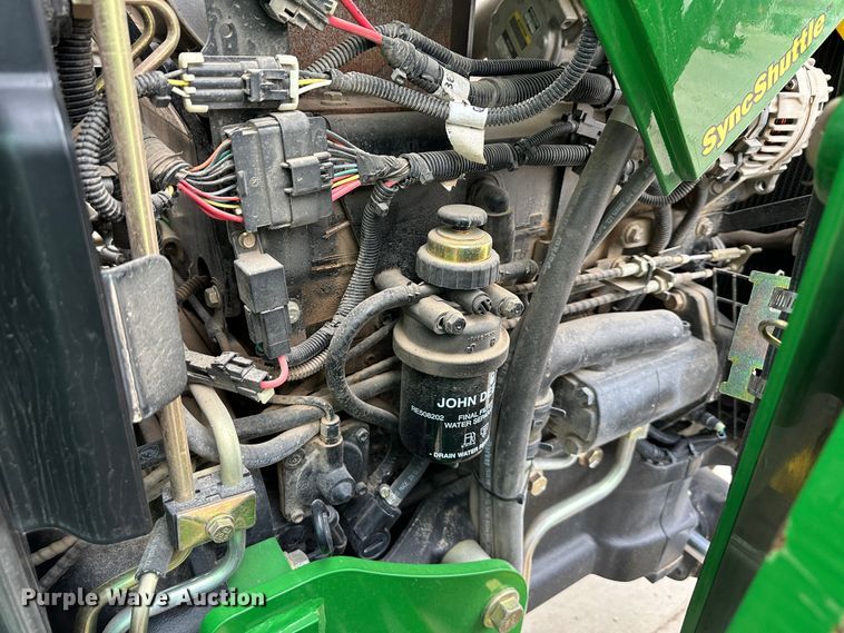image for item DR5034 2007 John Deere 5225  MFWD tractor