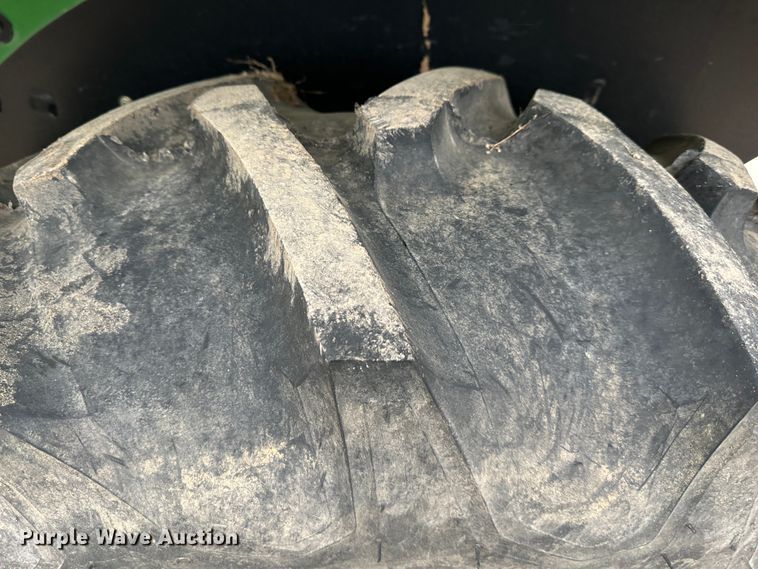 image for item DR5034 2007 John Deere 5225  MFWD tractor