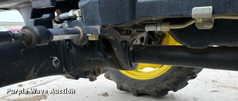 image for item DR5034 2007 John Deere 5225  MFWD tractor