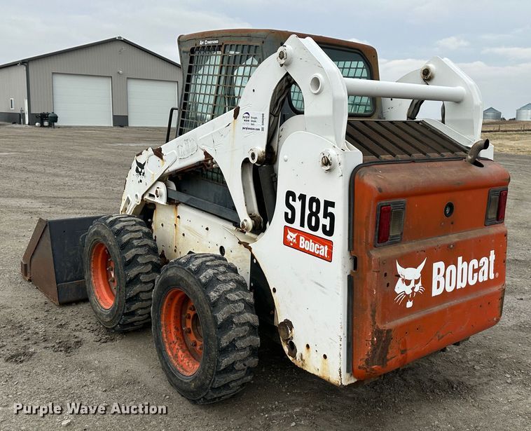 image for item DR6088 2009 Bobcat S185  skid steer loader