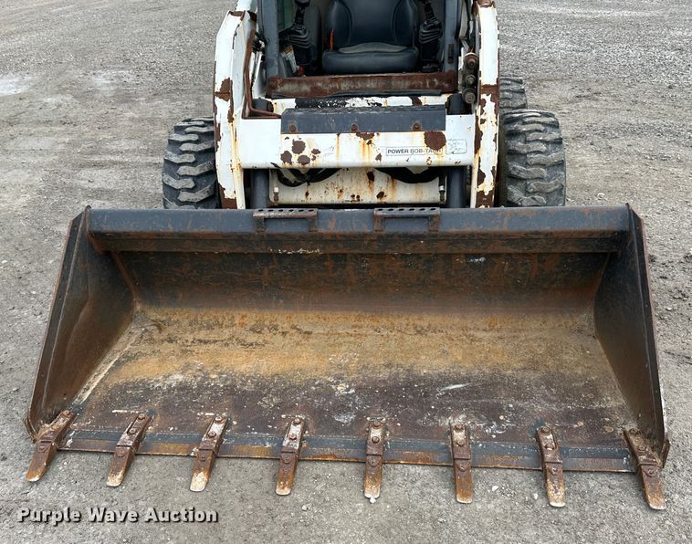 image for item DR6088 2009 Bobcat S185  skid steer loader
