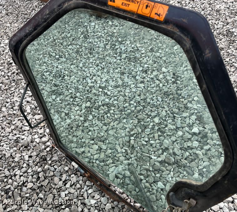 image for item DR6088 2009 Bobcat S185  skid steer loader