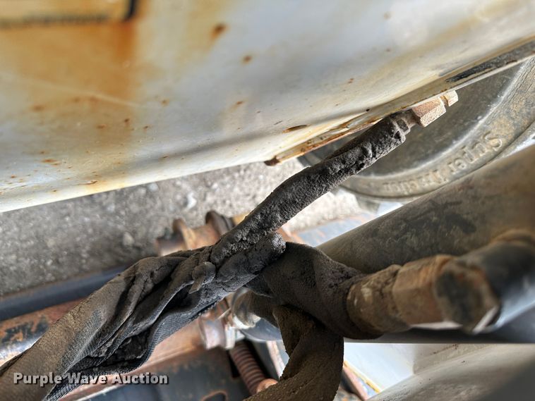 image for item DR6088 2009 Bobcat S185  skid steer loader