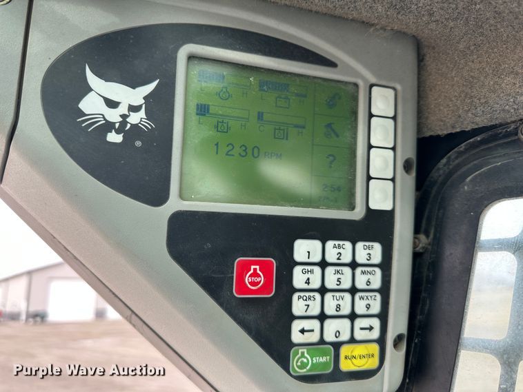 image for item DR6088 2009 Bobcat S185  skid steer loader