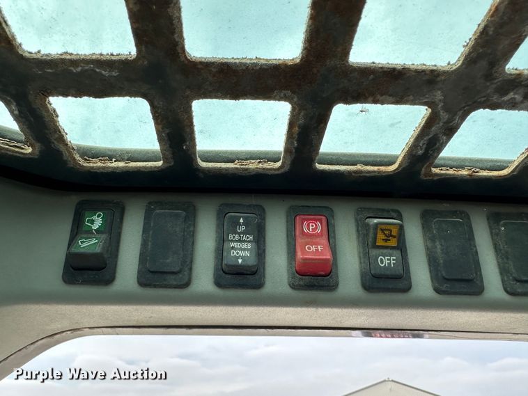 image for item DR6088 2009 Bobcat S185  skid steer loader