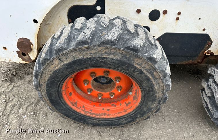 image for item DR6088 2009 Bobcat S185  skid steer loader